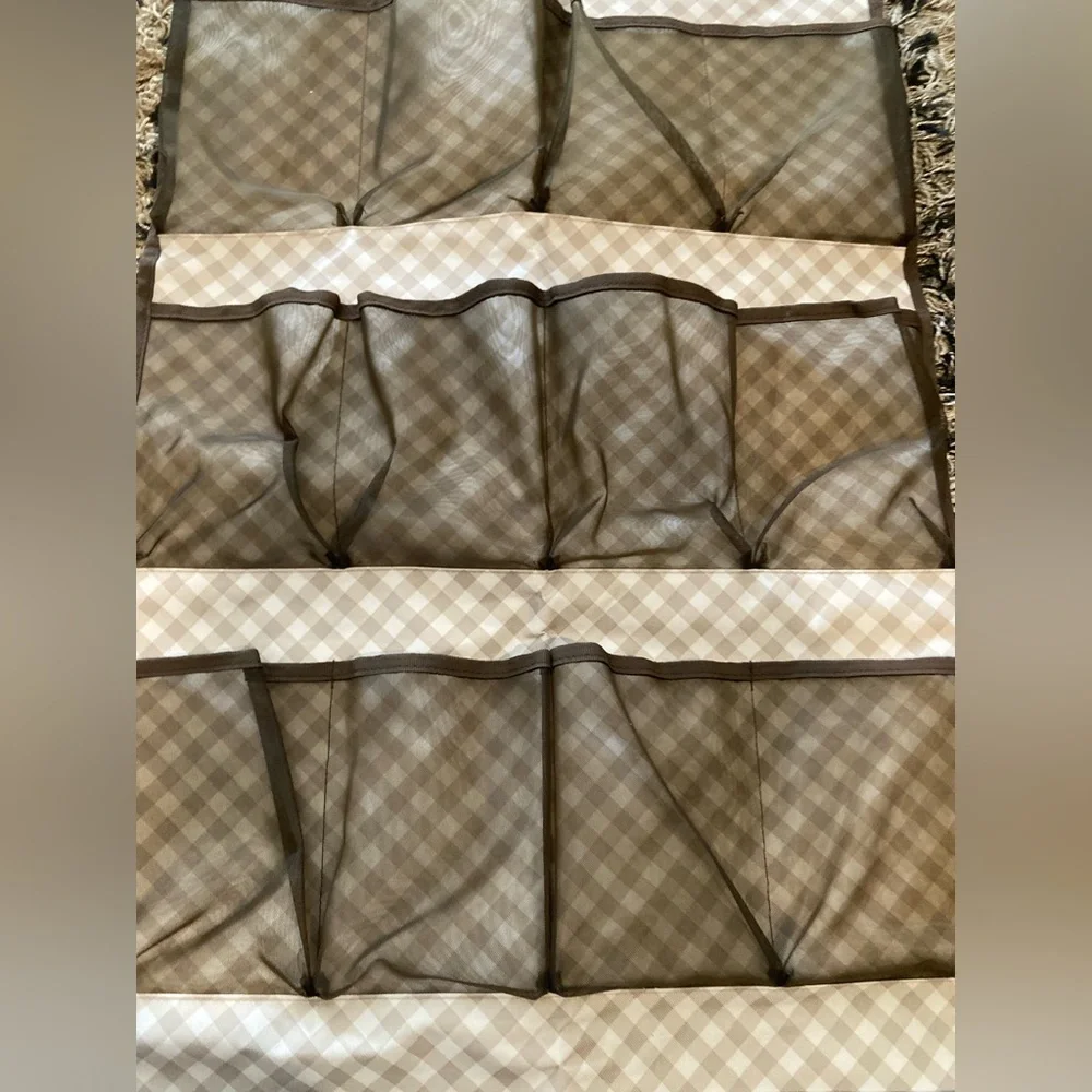 Thirty-One hang it up hanging organizer over door pocket taupe brown white check